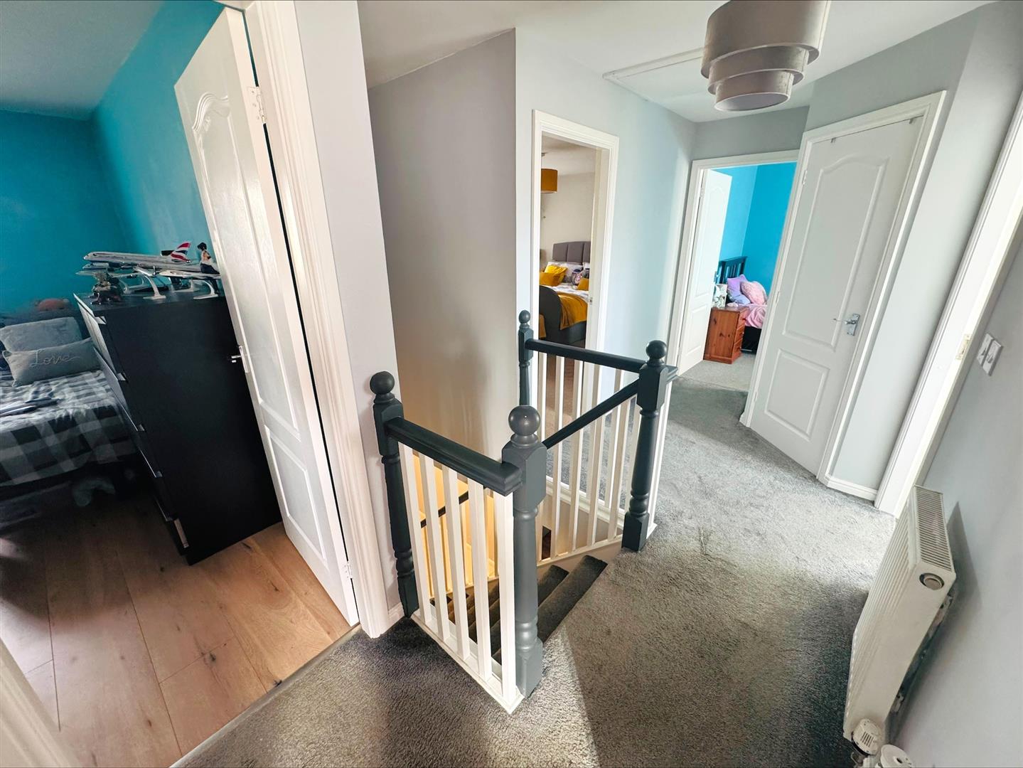 Heol Waungron, Carway, Kidwelly, SA17 4HY
